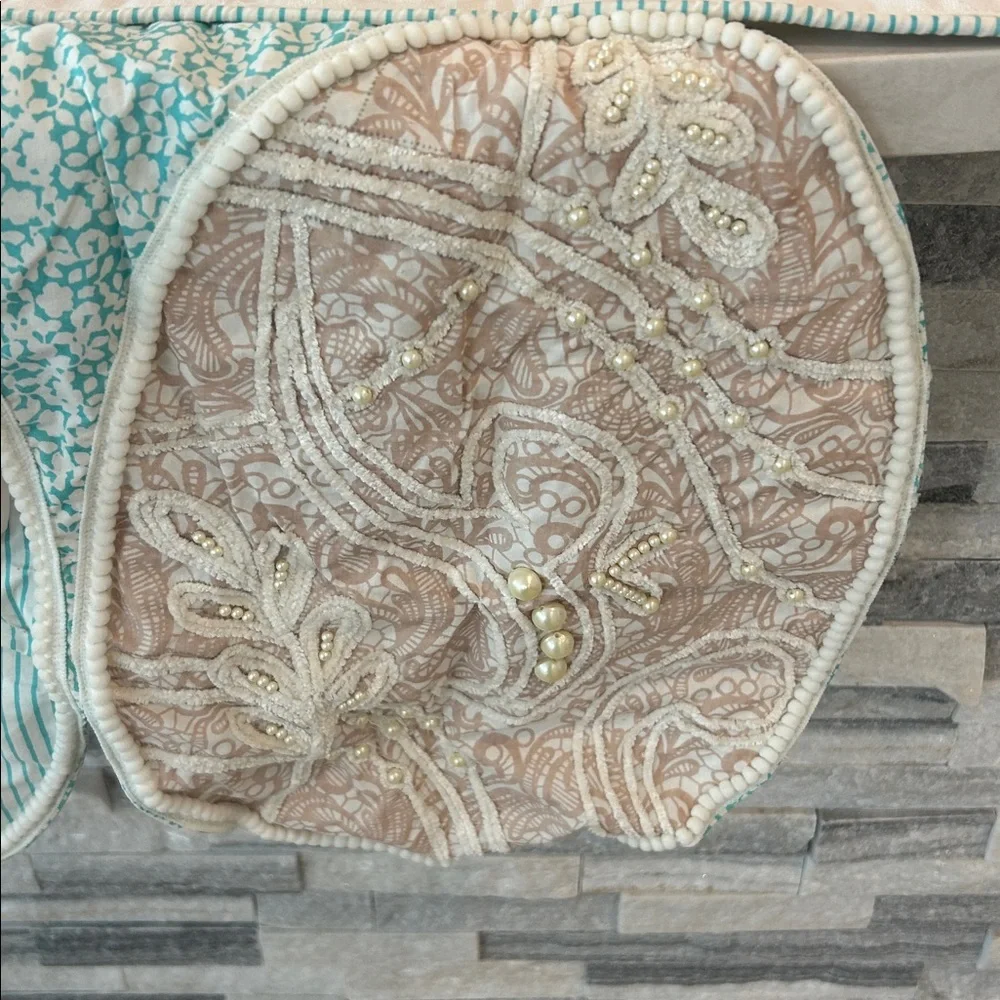 Pier One Easter mantle cover